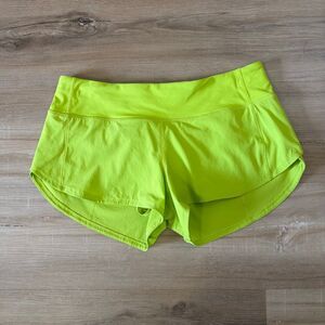 Lululemon Women’s Speed Up Running Shorts Bright Yellow Size 6 Athleisure Comfy